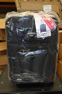 lot 85 image: 19 Expandable Spinner Carry On Suitcase