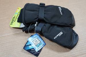 lot 20 image: Clam Ice Armor Youth Waterproof Mitt - Medium