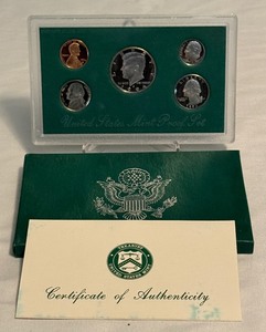 lot 42 image: 1994 Proof Set - has external case, good shape