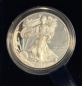 lot 10 image: 2000 P-American Eagle One Ounce Proof Silver Bullion Coin Dollar - original package with COA