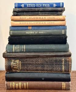 lot 160H image: 13-volume Vintage SwedishEnglish Book Lot Korsblomman 1887-88, Strid och Frid, Henry IV Part I, Websters 1912