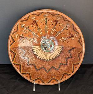 lot 14A image: ML - Nancy Chilly Navajo Pottery Bowl