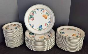 lot 37 image: ML - Keltcraft by Noritake Ireland Natures Bounty Plates