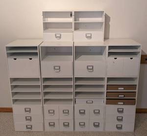 lot 120 image: LLR - White Stackable Office Storage Cubes - 4-Column Modular