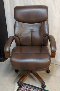 lot 194 image: LS - Lane Leather Rolling Office Chair, Height-Adjustable