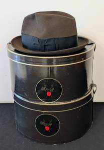 lot 206 image: LS - Vintage Churchill Hats Ltd Fedora Hat - Vintage with 2 Hat Boxes