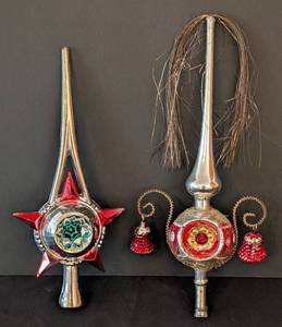 lot 210 image: LS - Pair of Vintage Glass Christmas Tree Toppers - 11 Inches Tall