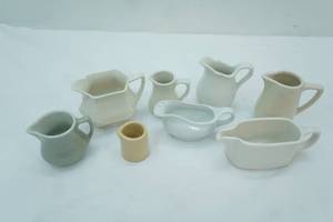 lot 23 image: Vintage Ironstone, China, Small Creamers Lot