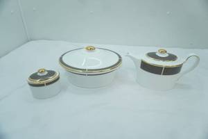 lot 67 image: 6 piece serving set Wedgwood Shagreen Cocoa design