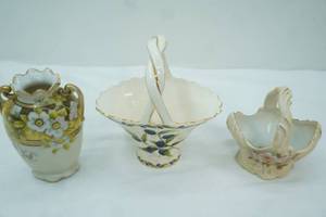 lot 81 image: Burton & Burton Porcelain China Basket and More