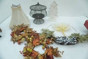 lot 217 image: Decorative Wire Candle Holder wlid, Victorian Style Lamp Shade, New Decor Wreaths, Wooden Christmas Tree Decor