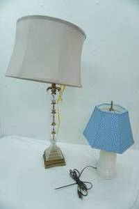lot 232 image: Ornate Lucite-Type Table Lamp & Modern Ceramic Table Lamp
