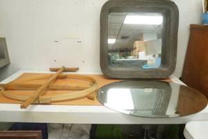 lot 235 image: Large Oval Frameless Mirror, Large Wicker Mirror, Oval Quilting Hoop