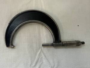 lot 6 image: SSS. 3-4 JT Slocomb Co. Micrometer