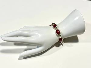 lot 13NP image: Bracelet - Sterling Silver Carnelian Agate, 7.5 Inches