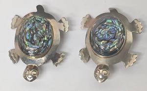lot 280SC image: Pair of Turtle Brooches - Alpaca Alloy with Abalone Inlay, 2 Pieces, One Clasp Damaged