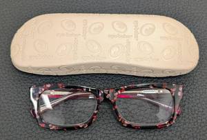 lot 44A image: Eyebobs Passion Nut Reading Glasses 2.00