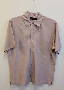 lot 61MD image: Bugatchi Uomo Short Sleeve Shirt - Size L - Lavender Micro-Check