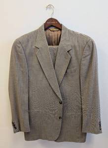 lot 69MD image: Donna Karen Mens Suit Jacket - Size 42 - Grey Pinstripe