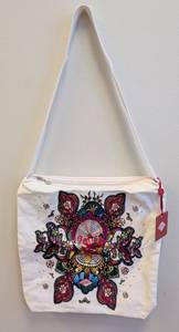 lot 117MP image: Oilily Summer of Love Tote in White Multicolor Print