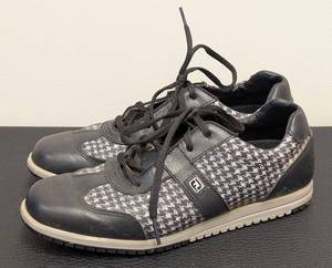 lot 126CH image: FootJoy Womens Golf Shoes - Size 6