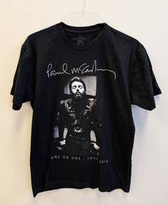 lot 149SC image: Paul McCartney One On One Tour 2016 Tee - Large