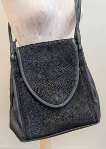 lot 198SC image: Karen Carlson Leather Studio Purse - Black Pebble-Grain Leather