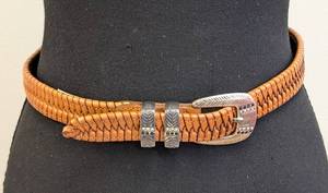 lot 209CH image: Tommy Bahama Leather Belt - Womens - Size Small