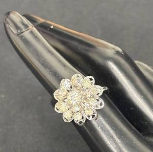 lot 131DZ image: DZ - Sara Covington Ring - Floral Crystal Cluster Size 6 12
