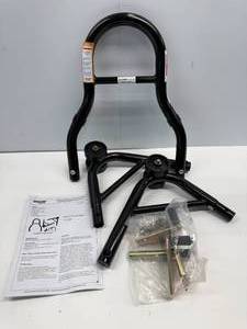 lot 28 image: EXTREME MAX FRONT STAND