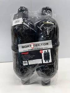 lot 31 image: EXTREME MAX BOAT FENDERS