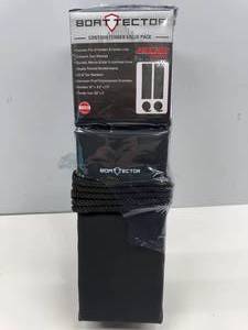 lot 37 image: EXTREME MAX BOAT FENDERS