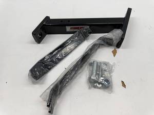 lot 68 image: EXTREME MAX LAWN TRACTOR HITCH