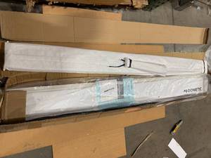 lot 79 image: DOMETIC TRIM LINE BAG AWNING