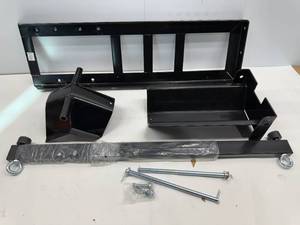 lot 123 image: EXTREME MAX MOTORCYCLE STAND