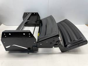 lot 171 image: LIPPERT RV STEPS