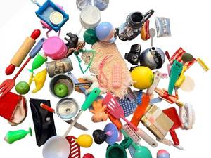 lot 17 image: Assorted Plastic Kitchen Utensils & Toys Bulk Lot - Colorful Mix