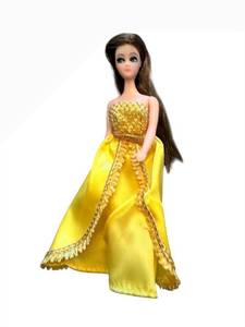 lot 20 image: Vintage Topper Dawn Doll - Yellow Satin Gown With Gold Lattice Bodice & Trim