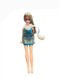 lot 21 image: Vintage Topper Dawn Doll - Turquoise Sequin Dress with Blue Bow & Scarf, Blonde Hair