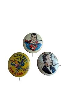 lot 88 image: 3 Vintage Kelloggs PEP Enamel Pins - Round CartoonSuperman Buttons