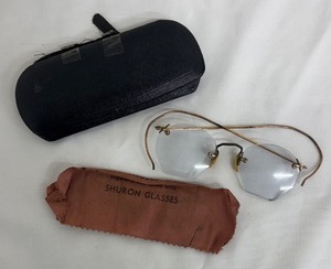 lot 57NP image: Antique Hexagonal Lenses with Gold Tone Wire Frame