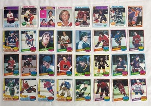 lot 66BL image: Vintage NHL Hockey Cards Lot