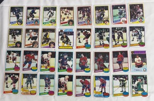 lot 67BL image: Topps Hockey Cards Lot - Vintage 1970s-1980s Trading Cards