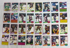 lot 87BL image: Topps Team Leaders NHL Hockey Cards 1979-80