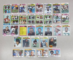 lot 304BL image: Vintage NFL Football Cards - 1970s
