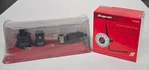 lot 261CH image: Snap-On TA358 Torque Angle Gauge & 6-Piece Adapter Set for Torque Wrench - New In Box