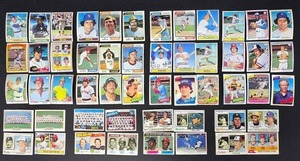 lot 284BL image: Topps Baseball Cards Lot - 52 Vintage MLB Cards