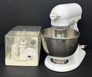 lot 42WS image: KitchenAid Stand Mixer with Stainless Bowl & Attachments Kit (Tilt-Head)