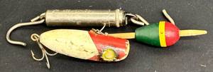 lot 211 image: Three Vintage Fishing Lures & Silver Piece - Wood Bobber & Patent Device