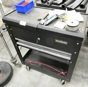 lot 42 image: Black tool box on wheels